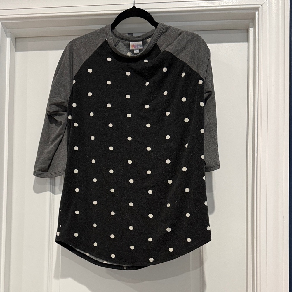 LuLaRoe Black & Gray Polka Dot Raglan Tee